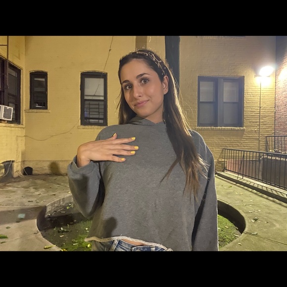 Forever 21 sweater - Picture 1 of 2